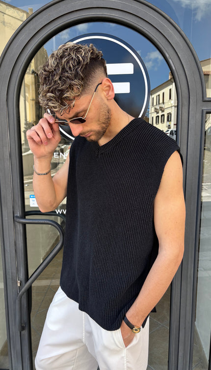 Smanicato in filo nero