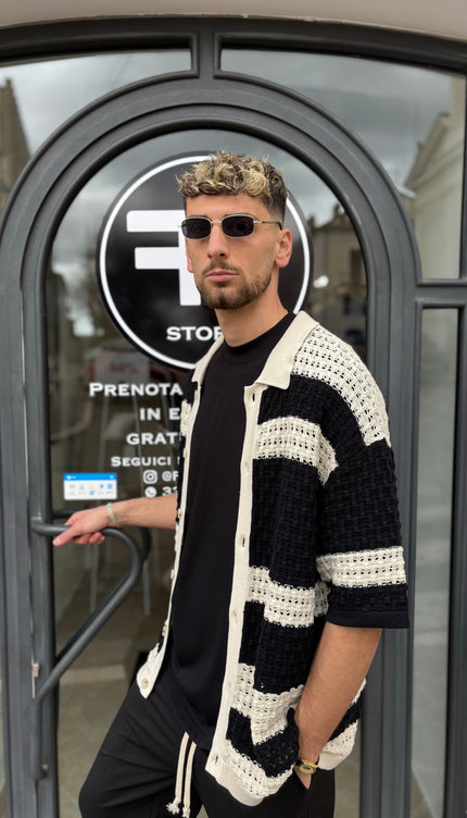 Cardigan in filo con bottoni